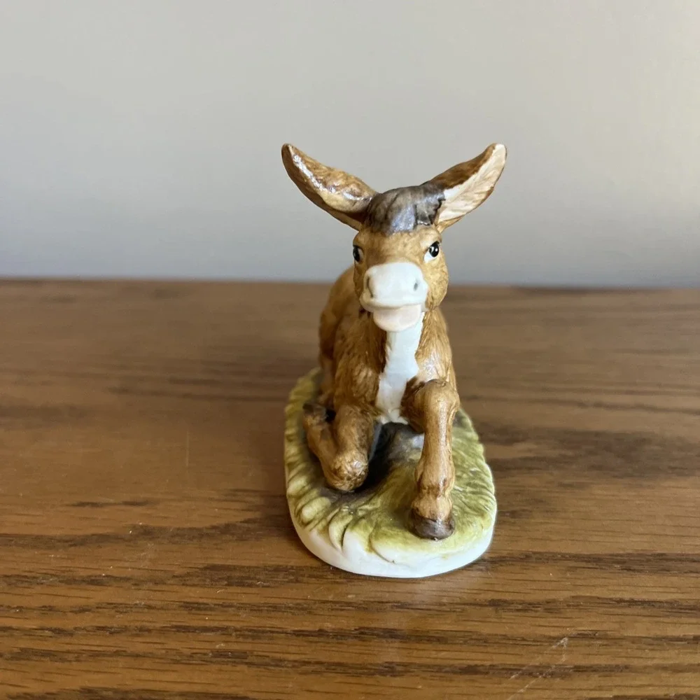 Vintage Creative Arts Flowers Nativity Porcelain Donkey Replacement 2404